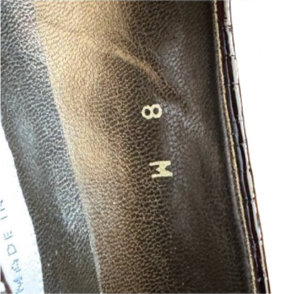 Franco Sarto Women's Brown Croc-Embossed Leather Pumps - Picture 9 of 10